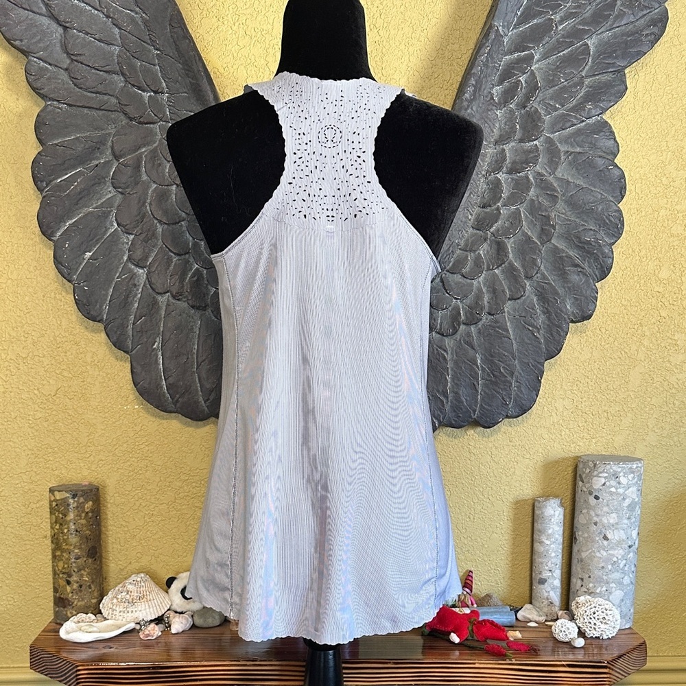 Lululemon striped Racer Back Tank - Picture 5 of 6